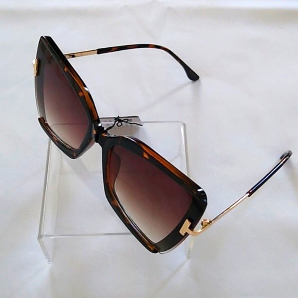 💗Sunglasses! - Picture 3 of 9